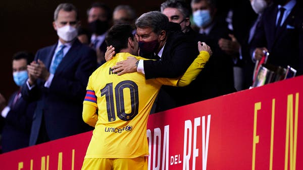 برشلونة يدرس عودة ميسي.. واللاعب يحبط الجماهير