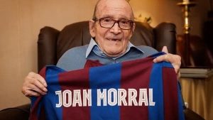 وفاة أكبر لاعب برشلوني على قيد الحياة
                        
                            أعلن برشلونة الإسباني يوم الخميس وفاة لاعبه السابق جوان مورال تاريس، الذي يعتبر أكبر لاعب يرتدي قميص برشلونة على قيد الحياة.ونعى النادي الكاتالوني …