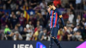 برشلونة يعمل على طرد بيكيه