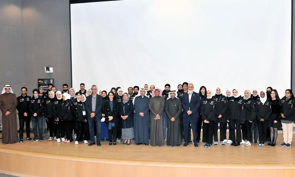 العدواني: مشروع إطلاق القمر الاصطناعي.. انجاز تاريخي ذو أهمية علمية و واقتصادية