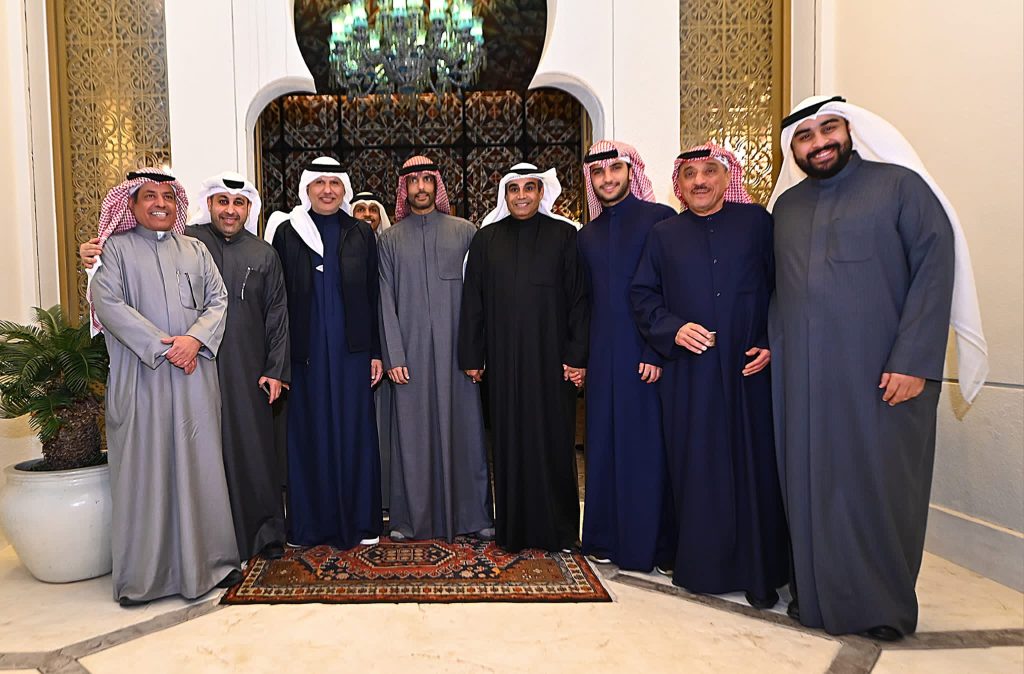 صور.. الأسرة الرياضية تحتفي بفوز عبد الله الشاهين بعضوية “تنفيذي آسيا” في ديوانية رئيس الاتحاد