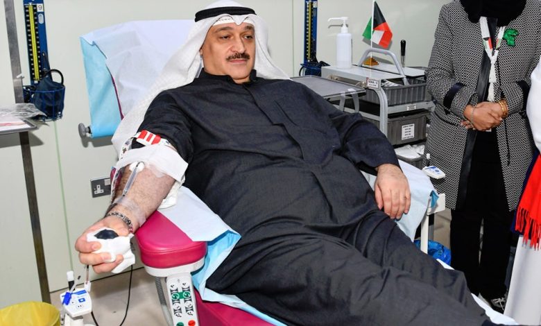 وزير الصحة: التبرع الطوعي بالدم يبرز القيم الإنسانية النبيلة والإيثار