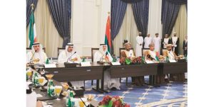 بالفيديو.. توقيع 5 مذكرات تفاهم وبرامج تنفيذية للتعاون بين الكويت وعُمان