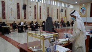 كونا: الانتخابات التشريعية في الكويت ستجرى في 6 يونيو