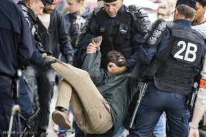 احتجاجات فرنسا العنيفة