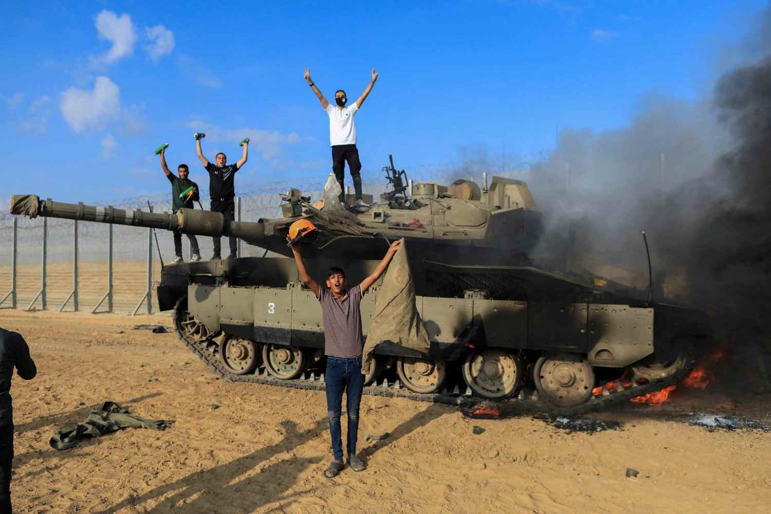 حماس: أولوية عملية طوفان الأقصى هي دعم القدس ووقف مخططات المحتلين