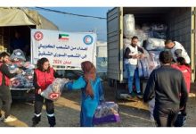 «الهلال الأحمر» توزع مساعدات على المتضررين من فيضان «النهر الكبير» في لبنان