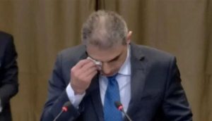 سفير الكويت يبكي أمام المحكمة العدل الدولية+ فيديو