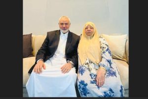 استشهاد عائلة إسماعيل هنية من بينهم شقيقته!