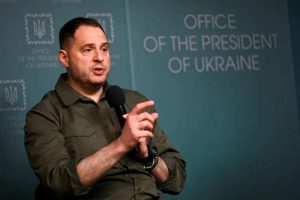 من هو يرماك الرئيس الظل في أوكرانيا؟