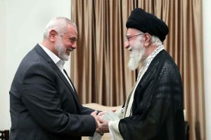 تداعيات اغتيال اسماعيل هنية/ رسالة المرشد الاعلى الايراني تحكي عن رد حازم!