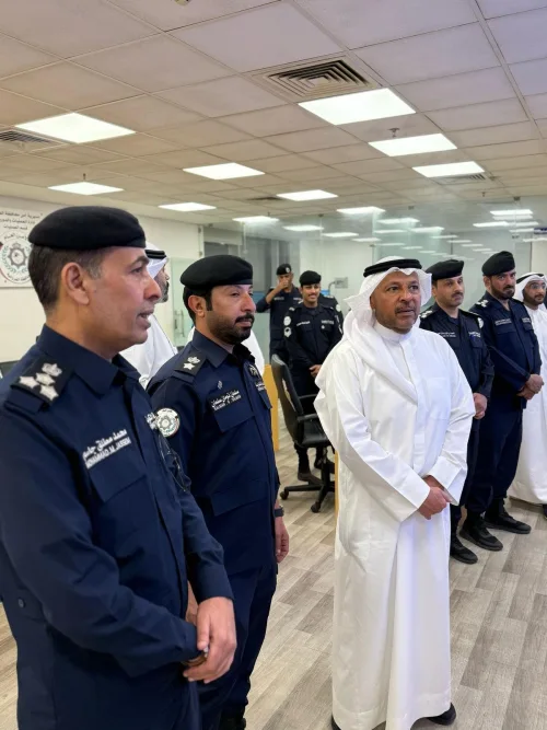 الشيخ عذبي الناصر يتفقد مديرية أمن المحافظة في يوم العيد