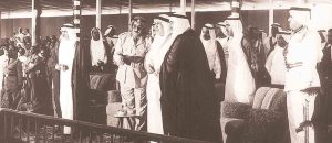 الاستقلال السياسي للكويت؛ كيف تحافظ الكويت على سياستها دون إغضاب جارتها؟